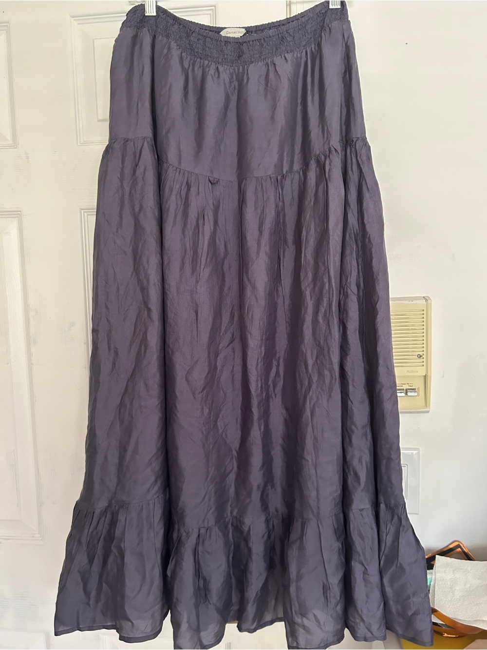 Garnet Hill mint condition silk Women’s dusty  purple blueTiered Maxi Skirt